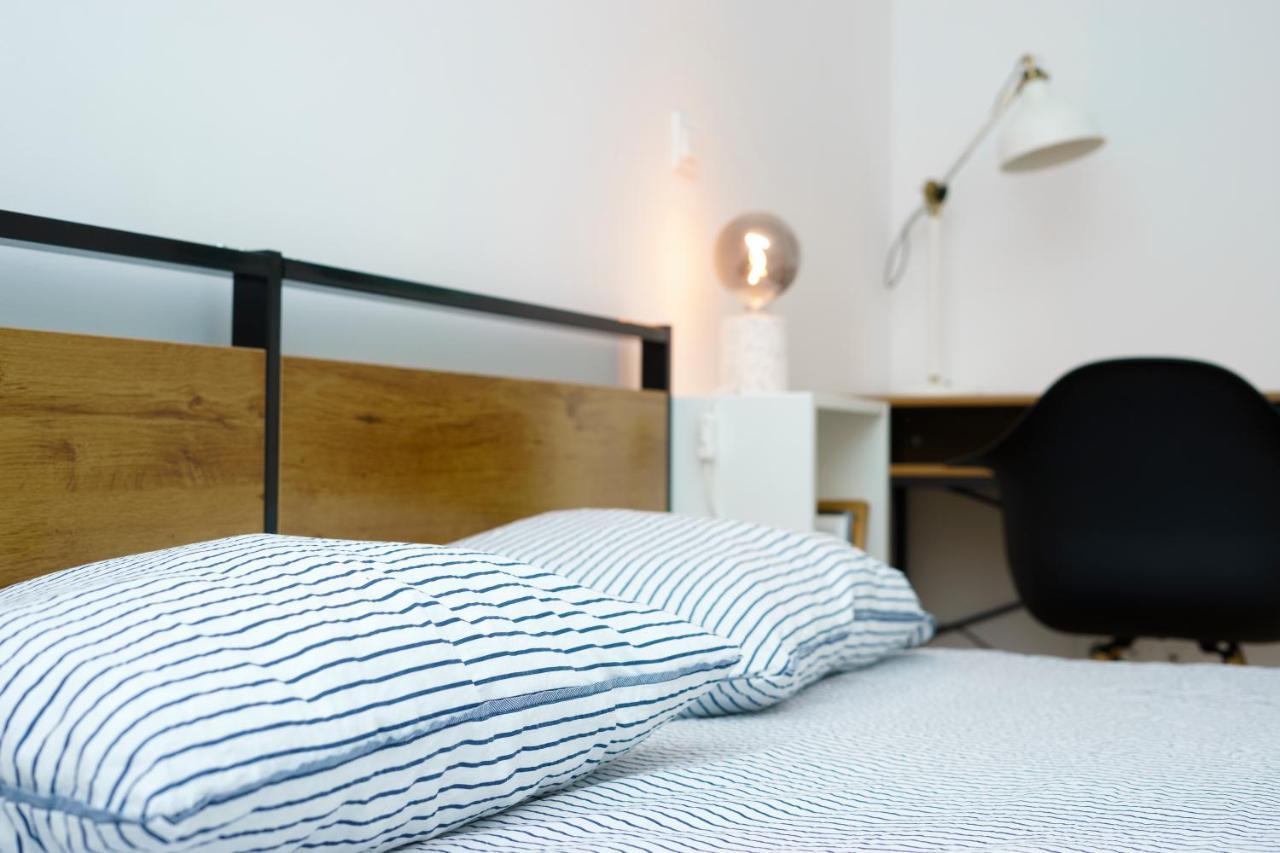 4-Star Apartments Bianco Kaštela Esterno foto