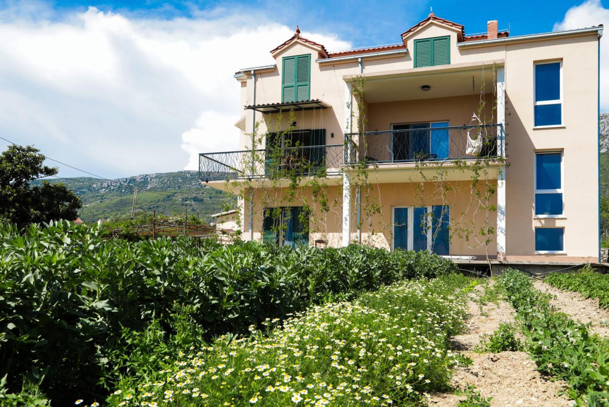 4-Star Apartments Bianco Kaštela Esterno foto